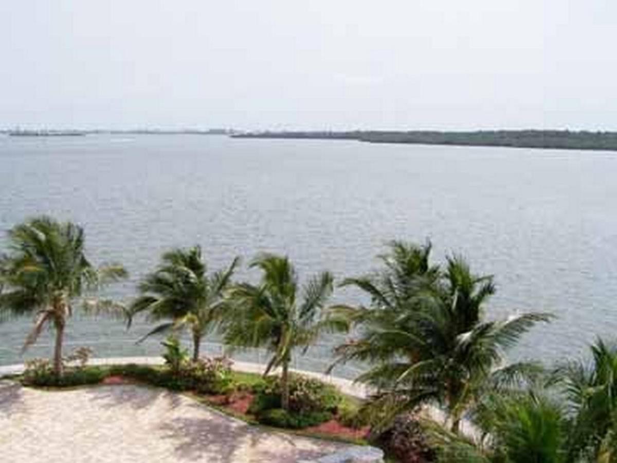 סיינט פיטרסברג Boca Ciega Resort By Travel Resort Services מראה חיצוני תמונה