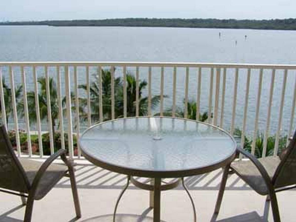 סיינט פיטרסברג Boca Ciega Resort By Travel Resort Services מראה חיצוני תמונה