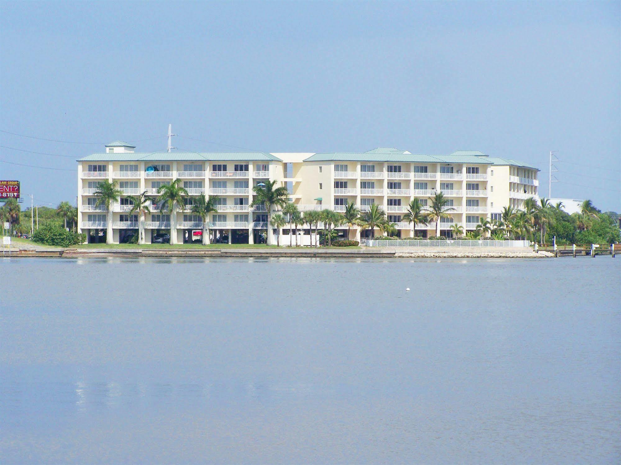 סיינט פיטרסברג Boca Ciega Resort By Travel Resort Services מראה חיצוני תמונה