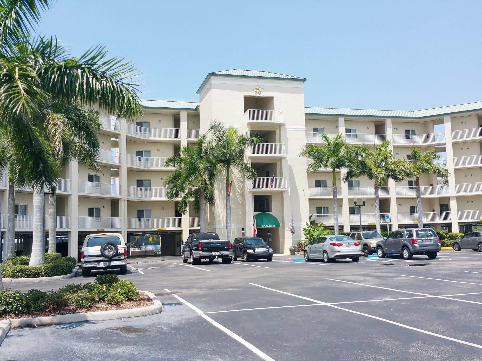 סיינט פיטרסברג Boca Ciega Resort By Travel Resort Services מראה חיצוני תמונה
